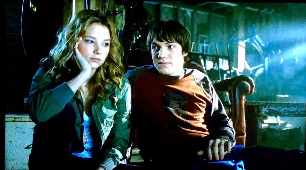 Dane and Julie (Haley Bennett) discuss the dangers of their open hole.